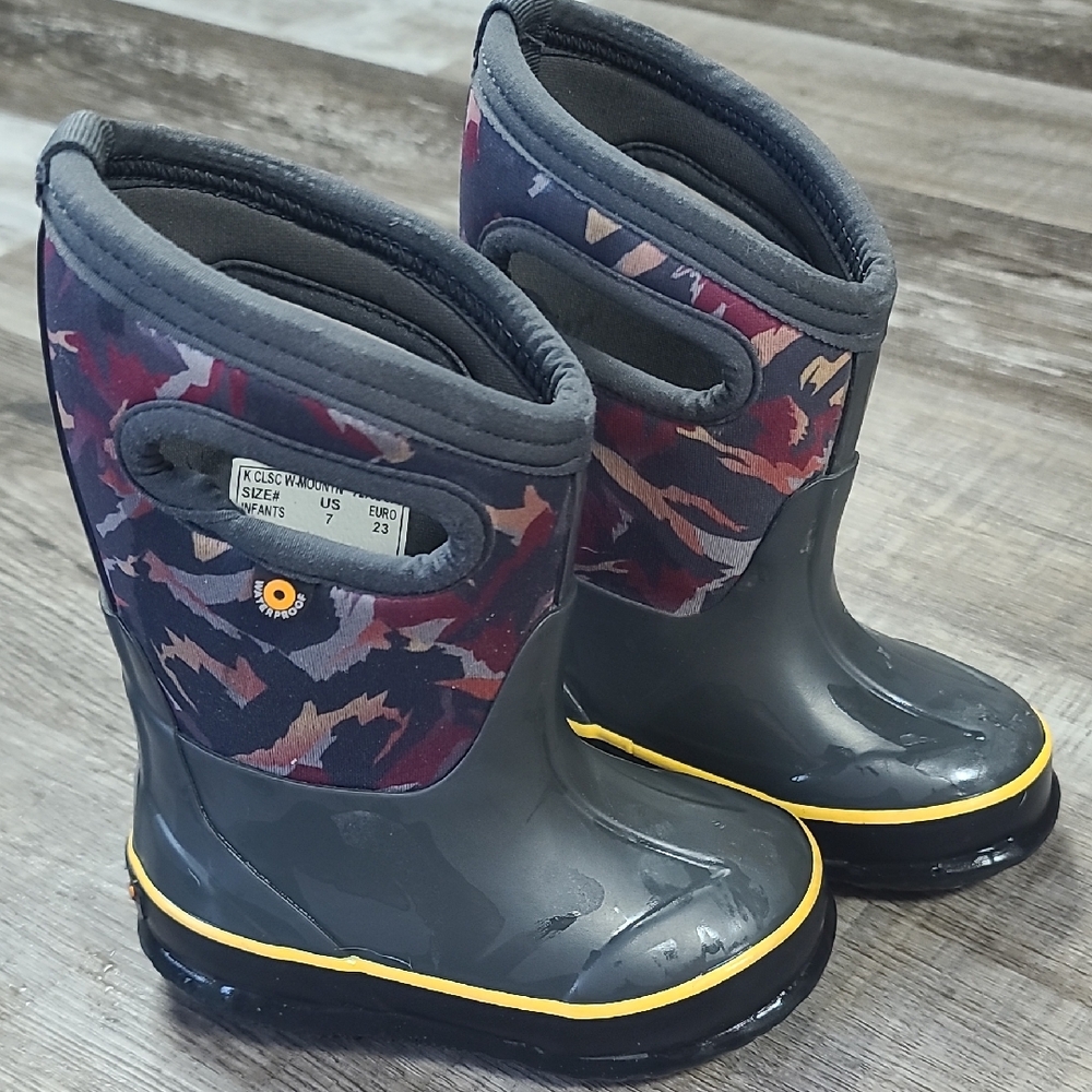 Bogs Toddler Girl Winter Boots - Size 7